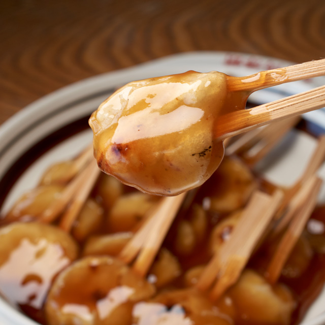 磯を通ると食べたくなる！昔ながらの鹿児島名物 - ワンデリ ふるさとグルメ - 中川ぢゃんぼ家餅店 - 和菓子/吉野 - かごぶら！