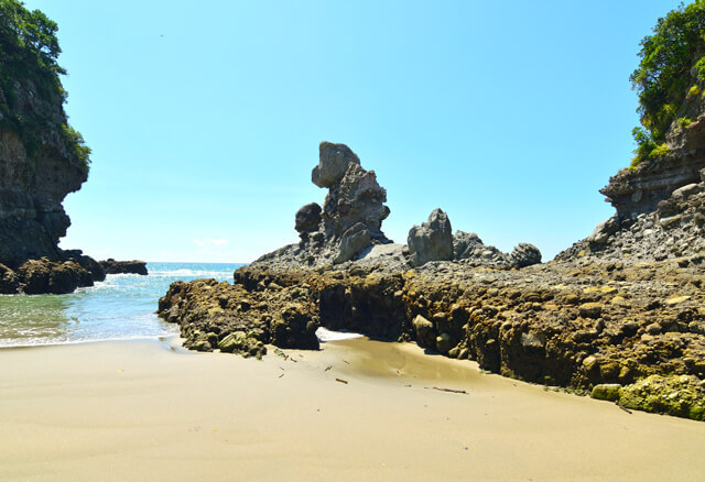 西方海岸／人形岩の写真